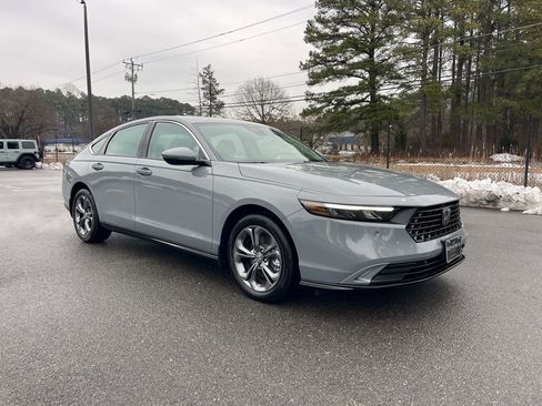 Used 2025 Honda Accord EX-L image 4
