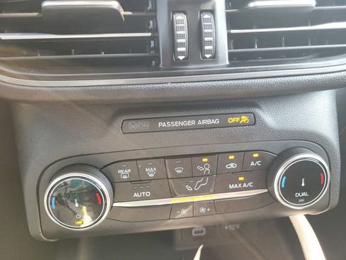 Used 2025 Ford Escape Active image 21