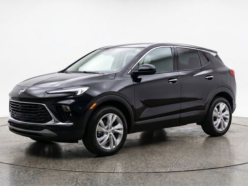 Used 2025 Buick Encore GX Preferred AWD/4WD image 3