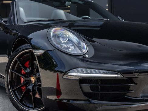 Used 2013 Porsche 911 Carrera 4S AWD/4WD image 19