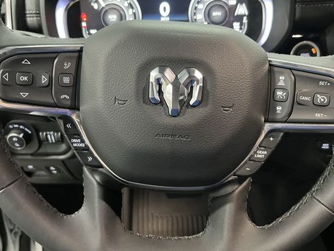 Used 2025 RAM 1500 Laramie w/ Night Edition image 22