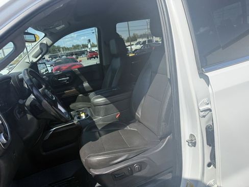Used 2020 GMC Sierra 1500 SLT RWD image 10