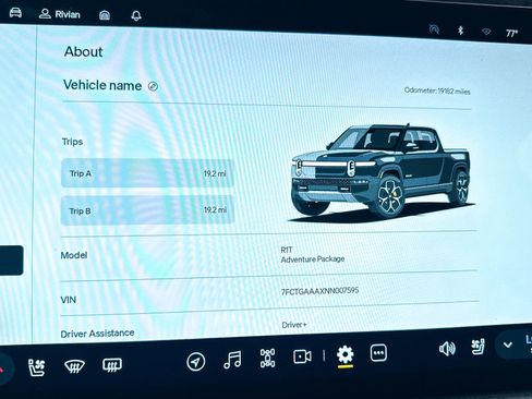 Used 2022 Rivian R1T Adventure AWD/4WD image 29