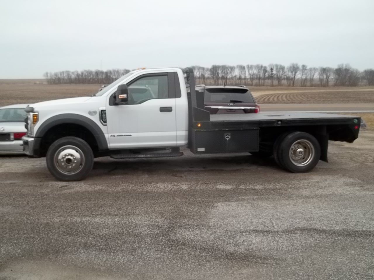 Used 2018 Ford F450 XL w/ Power Equipment Group AWD/4WD image 1