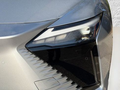 New 2026 Lexus RZ 350e 2WD image 9