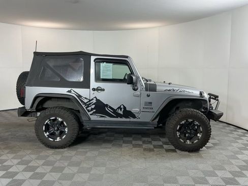 Used 2014 Jeep Wrangler Sport AWD/4WD image 4