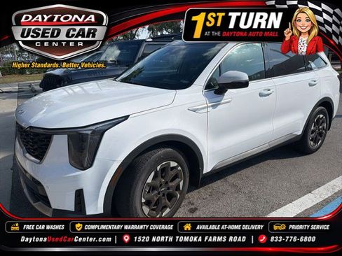 Used 2025 Kia Sorento S w/ Panoramic Sunroof Package FWD image 1