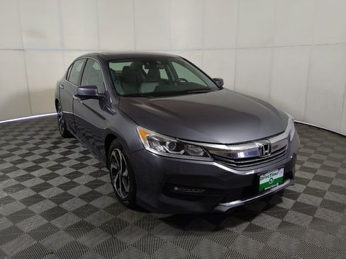 Used 2017 Honda Accord EX-L image 13