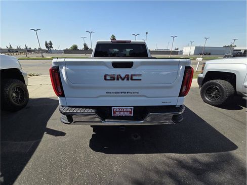 Used 2025 GMC Sierra 1500 SLT RWD image 6