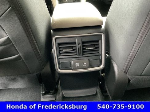 Used 2019 Subaru Forester Premium AWD/4WD image 46