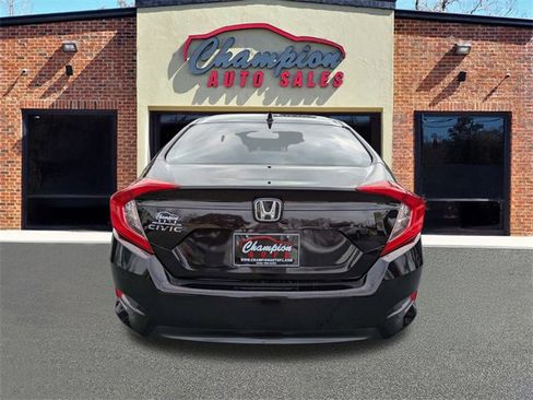 Used 2017 Honda Civic EX image 7