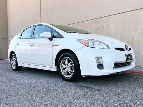 Used 2010 Toyota Prius Four image 6