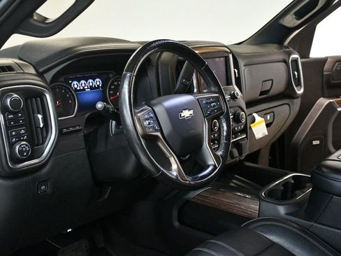 Used 2019 Chevrolet Silverado 1500 High Country w/ High Country Premium Package image 29