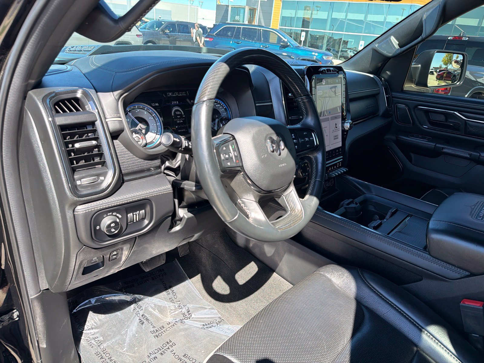 Used 2022 RAM 1500 Limited AWD/4WD image 10