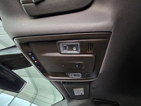 Used 2022 GMC Yukon SLE w/ Gmc Pro Safety Plus Package RWD image 23