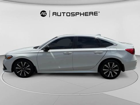 Used 2024 Honda Civic EX image 4
