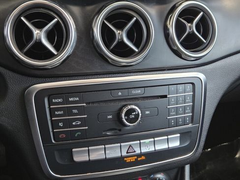 Used 2019 Mercedes-Benz GLA 250 image 31