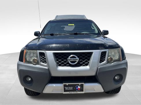 Used 2015 Nissan Xterra S w/ Value Package AWD/4WD image 2
