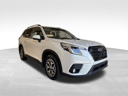 Certified 2023 Subaru Forester Premium AWD/4WD image 31