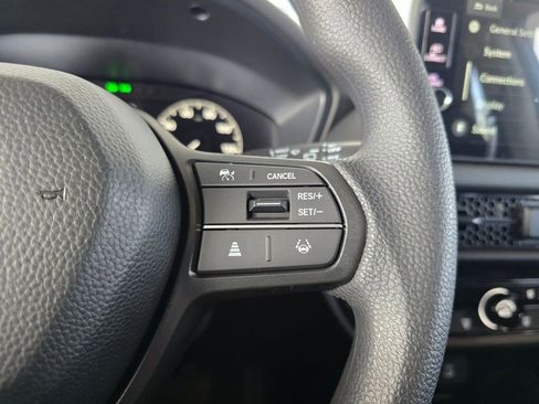 New 2026 Honda HR-V LX image 31