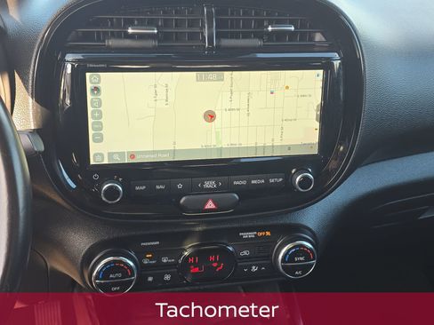 Used 2021 Kia Soul EX image 19