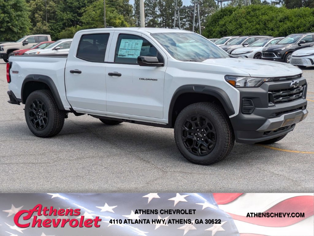 New 2026 Chevrolet Colorado Trail Boss AWD/4WD image 1