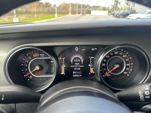 Used 2021 Jeep Wrangler Unlimited Sport AWD/4WD image 23