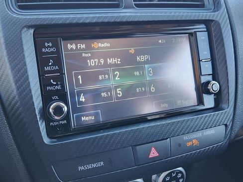 Used 2024 Mitsubishi Outlander Sport ES image 16