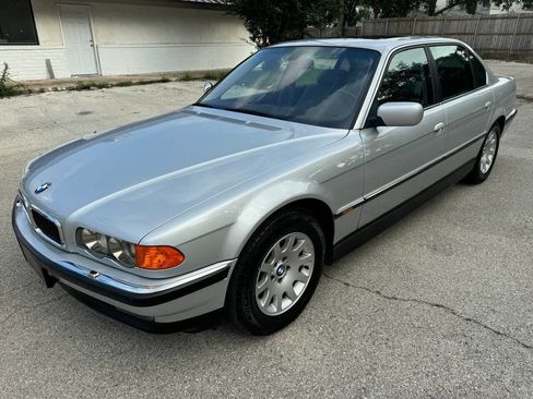 Used 2000 BMW 740iL image 3