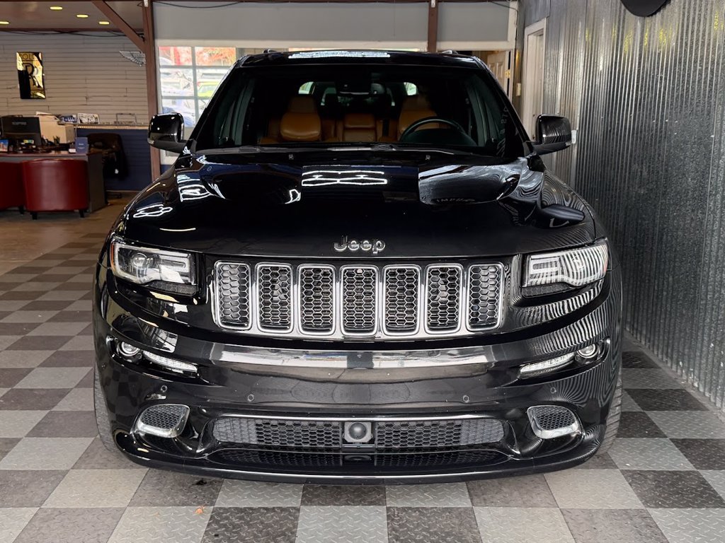 Used 2014 Jeep Grand Cherokee SRT8 w/ Luxury Group II AWD/4WD image 5