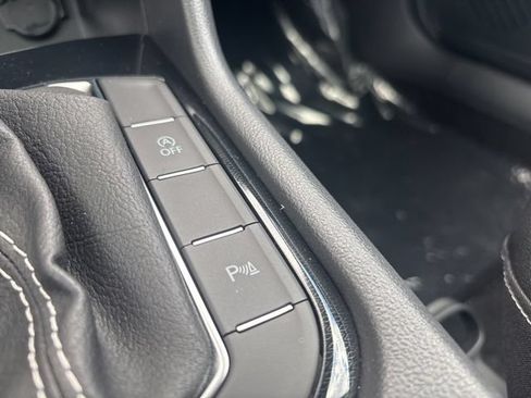 New 2026 Volkswagen Taos SE AWD/4WD image 24