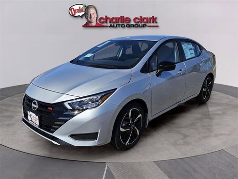 New 2025 Nissan Versa SR w/ Trunk Package image 1