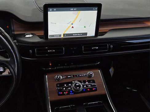 Used 2020 Lincoln Aviator Reserve w/ Elements Package Plus AWD/4WD image 28