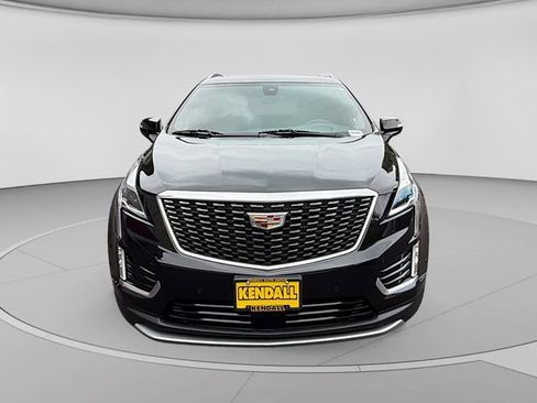 Used 2022 Cadillac XT5 Premium Luxury w/ Technology Package AWD/4WD image 8