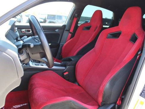 Used 2025 Honda Civic Type R image 32