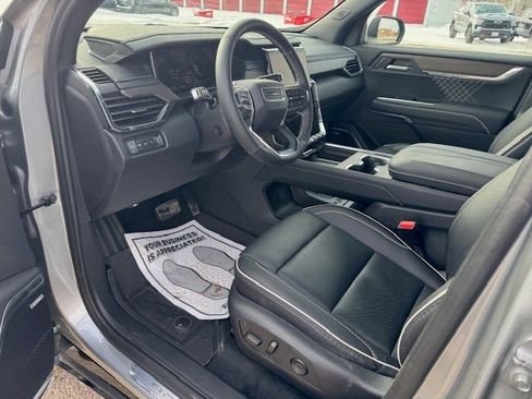 Used 2024 GMC Acadia Denali w/ LPO, Floor Liner Package image 12