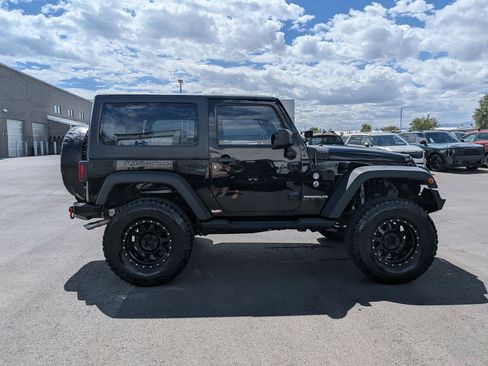 Used 2014 Jeep Wrangler Sport w/ Quick Order Package 24S AWD/4WD image 6