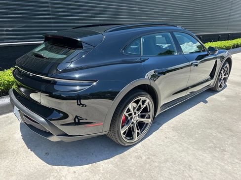 Certified 2024 Porsche Taycan 4S AWD/4WD image 10