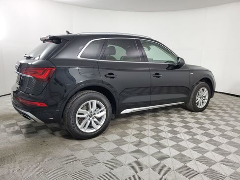 Certified 2023 Audi Q5 2.0T Premium w/ Convenience Package image 11