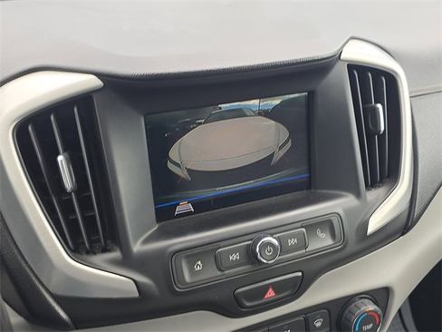Used 2018 GMC Terrain SLE image 23