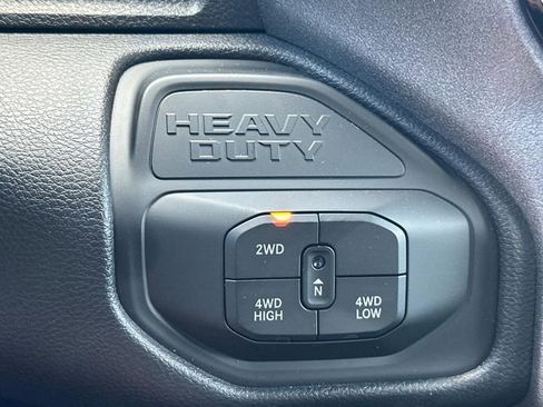 New 2025 RAM 2500 Tradesman AWD/4WD image 32
