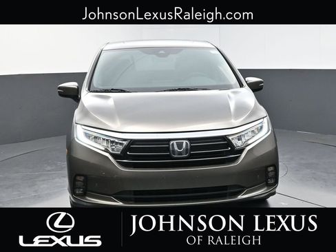 Used 2022 Honda Odyssey Elite image 4