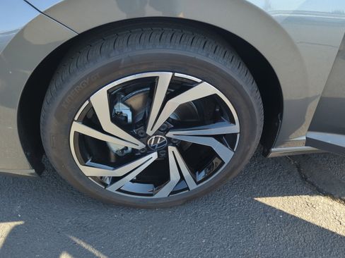 New 2025 Volkswagen Jetta SEL image 25