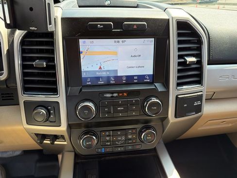 Used 2021 Ford F250 Lariat w/ Chrome Package AWD/4WD image 2