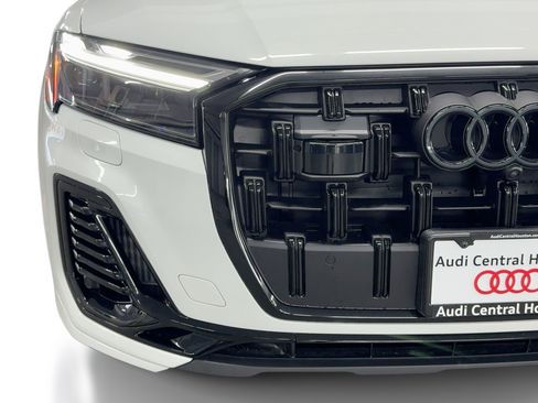 New 2026 Audi Q7 3.0T Premium image 11