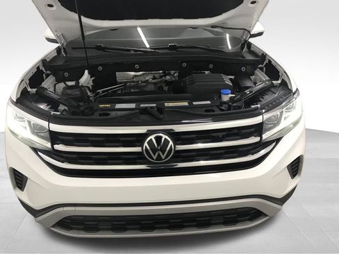 Used 2021 Volkswagen Atlas Cross Sport SE image 34