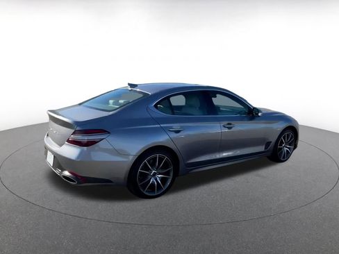 Used 2025 Genesis G70 2.5T image 13