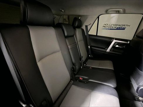 Used 2020 Toyota 4Runner SR5 Premium RWD image 22