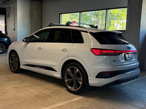 Used 2024 Audi Q4 e-tron Prestige w/ Black Optic Package AWD/4WD image 3