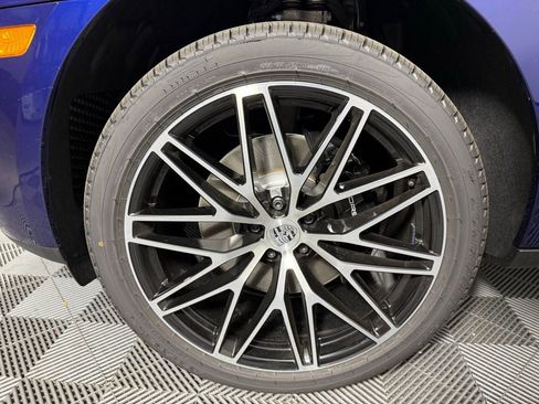 New 2026 Porsche Macan S image 11